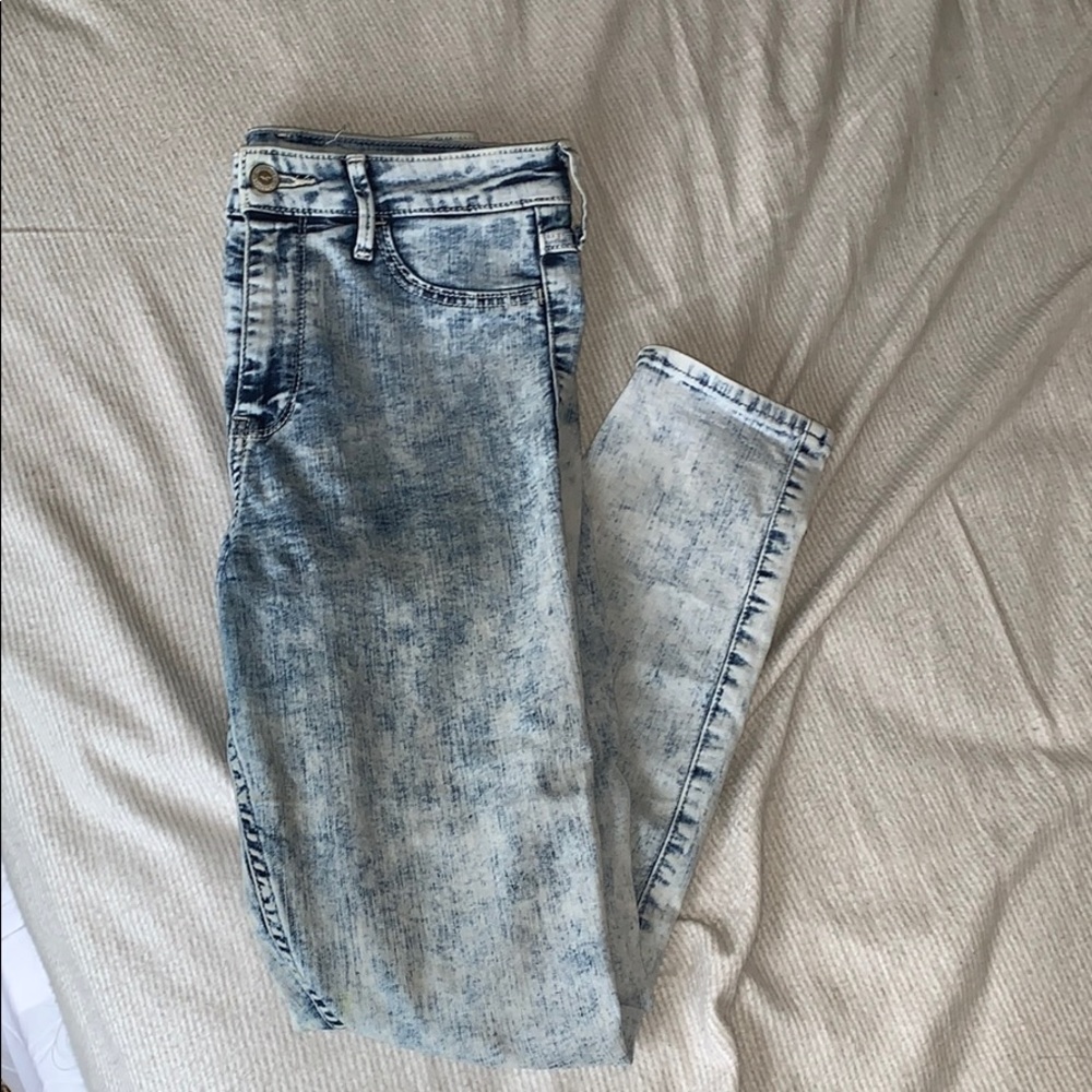 Hollister acid wash jeans